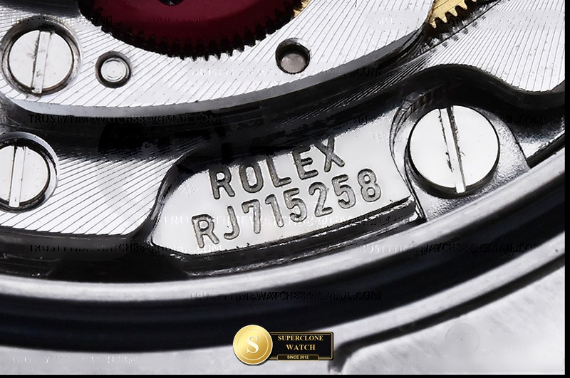 Rolex Ref. 126500 QF - On-Wrist Presence & Case Thickness View (Photo 25 of 29)