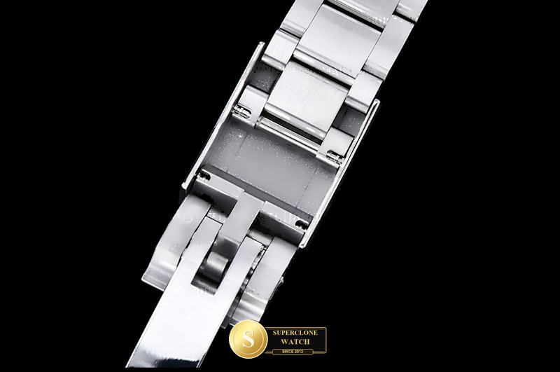 Rolex Ref. 126500 EWE - Crown Guard & Dial Lume Verification (Photo 16 of 30)