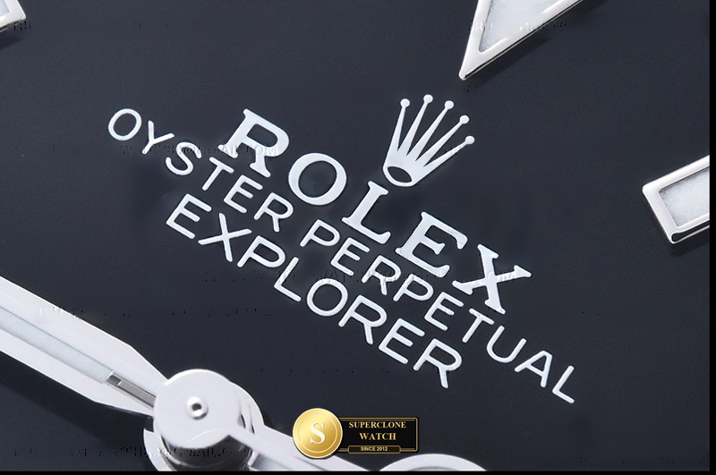 Rolex Ref. ROLEXP1033 VSF - On-Wrist Presence & Case Thickness View (Photo 7 of 25)