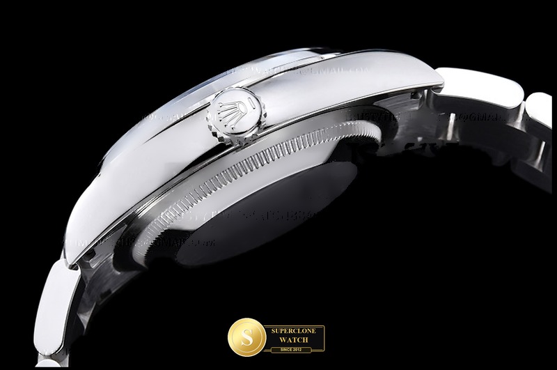 Rolex Ref. ROLEXP1033 VSF - On-Wrist Presence & Case Thickness View (Photo 13 of 25)