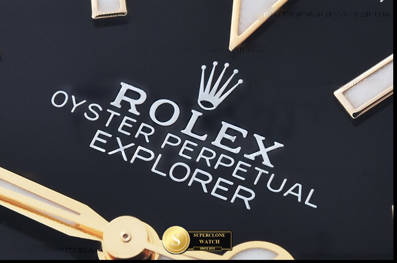 Rolex Ref. ROLEXP1034 VSF - On-Wrist Presence & Case Thickness View (Photo 9 of 27)