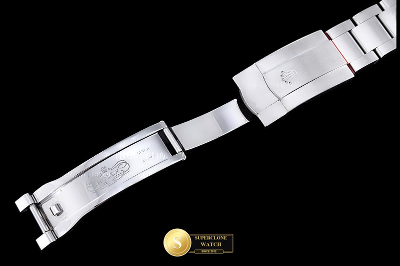 Rolex Ref. 126000 VSF - On-Wrist Presence & Case Thickness View (Photo 11 of 26)