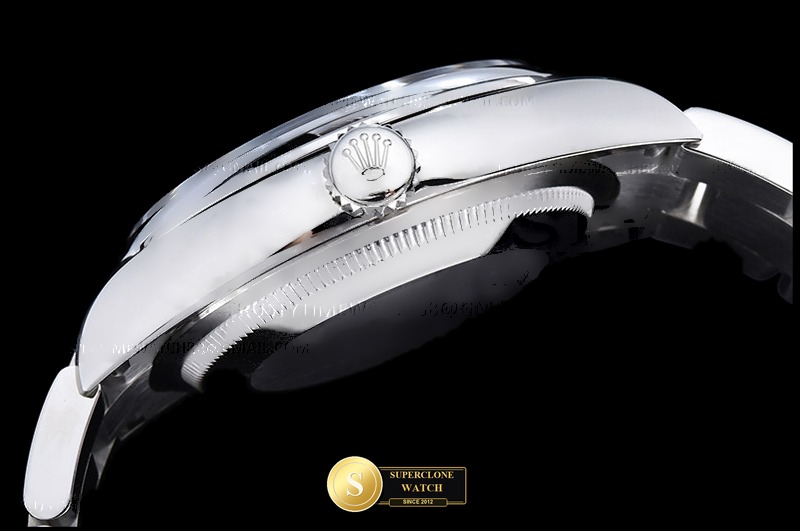 Rolex Ref. 126000 VSF - Crown Guard & Dial Lume Verification (Photo 14 of 26)