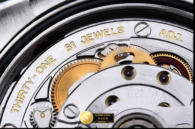 Rolex Ref. 126000 VSF - On-Wrist Presence & Case Thickness View (Photo 21 of 26)