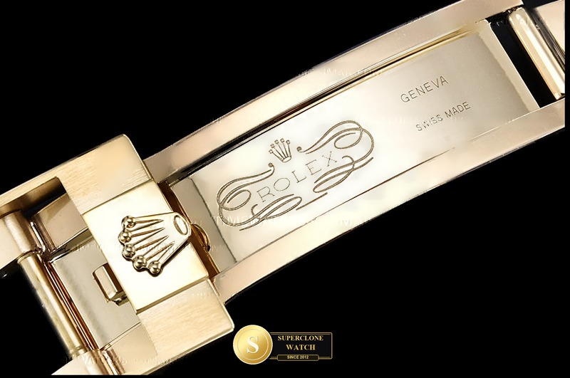 Rolex Ref. 126518LN ASIAN - On-Wrist Presence & Case Thickness View (Photo 19 of 36)
