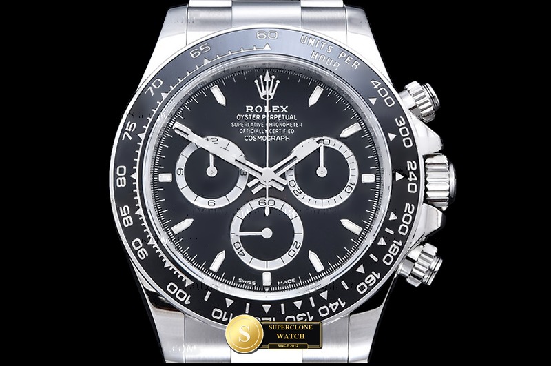 Rolex Ref. 126500 ASIAN - Clasp & Solid 904L Bracelet Detail (Photo 3 of 28)