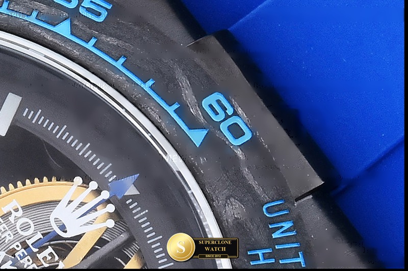 Rolex Ref. ROLDYT0518A GETF - On-Wrist Presence & Case Thickness View (Photo 11 of 29)