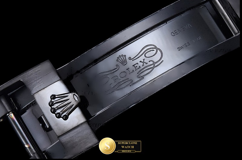 Rolex Ref. ROLDYT0518F GETF - On-Wrist Presence & Case Thickness View (Photo 27 of 29)