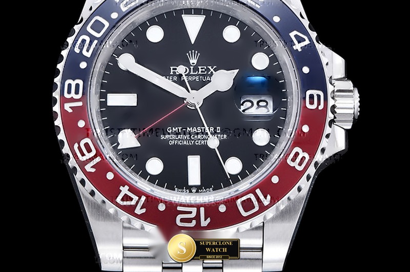 Rolex Ref. 126710BLRO THB - Clasp & Solid 904L Bracelet Detail (Photo 3 of 31)