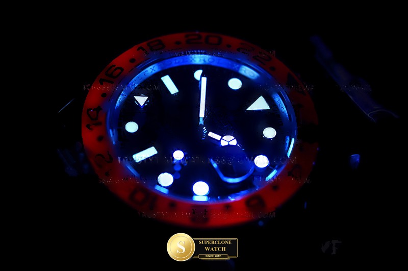 Rolex Ref. 126710BLRO THB - On-Wrist Presence & Case Thickness View (Photo 31 of 31)