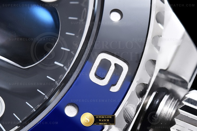 Rolex Ref. 126710 THB - On-Wrist Presence & Case Thickness View (Photo 11 of 30)