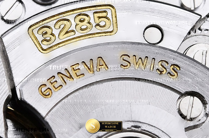Rolex Ref. 126710GRNR THB - On-Wrist Presence & Case Thickness View (Photo 25 of 30)