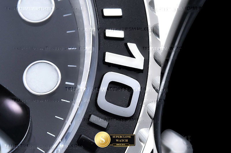 Rolex Ref. 226659 VSF - On-Wrist Presence & Case Thickness View (Photo 11 of 36)