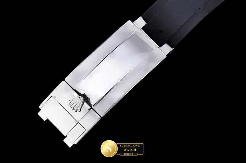 Rolex Ref. 226659 VSF - On-Wrist Presence & Case Thickness View (Photo 13 of 36)
