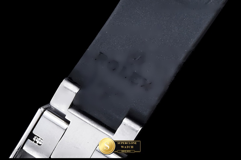 Rolex Ref. 226659 VSF - On-Wrist Presence & Case Thickness View (Photo 17 of 36)