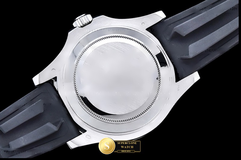 Rolex Ref. 226659 VSF - On-Wrist Presence & Case Thickness View (Photo 21 of 36)