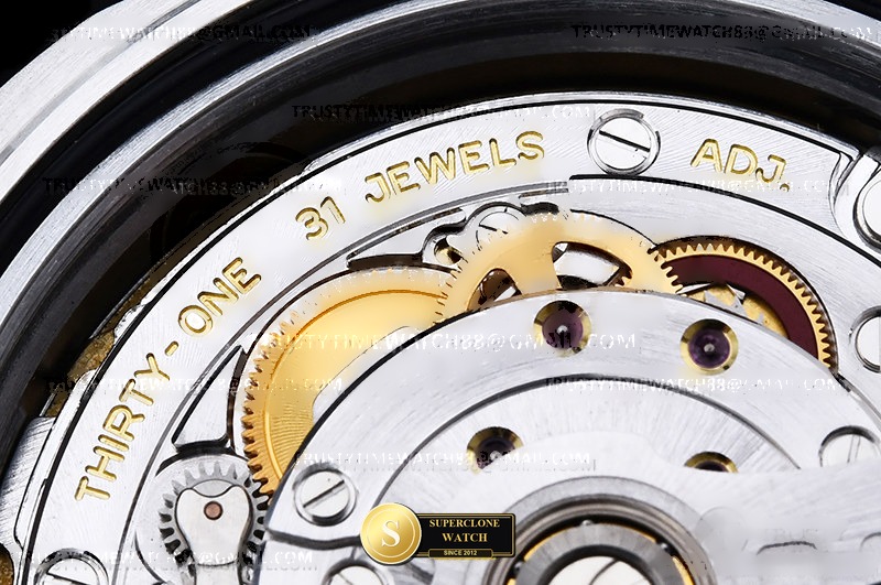 Rolex Ref. 226659 VSF - On-Wrist Presence & Case Thickness View (Photo 25 of 36)