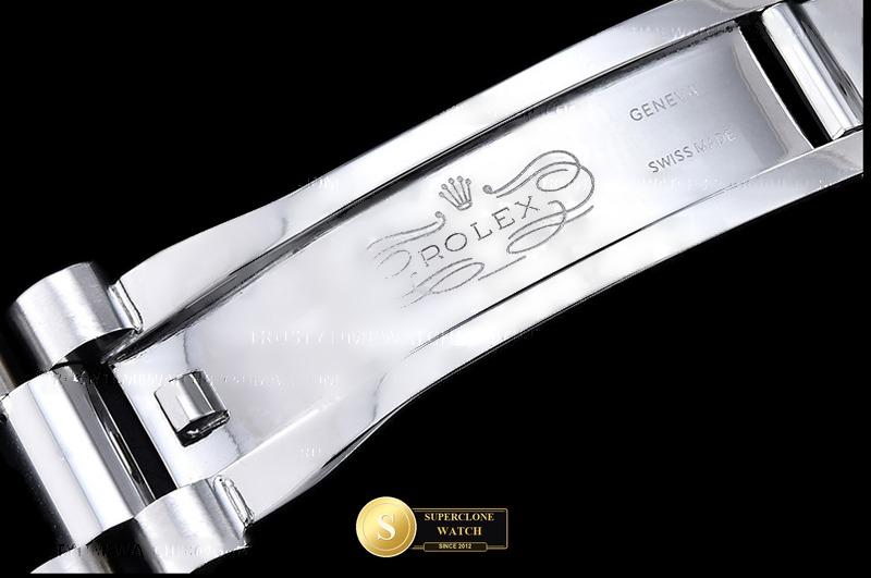 Rolex Ref. RDD0309 GMF - On-Wrist Presence & Case Thickness View (Photo 15 of 26)