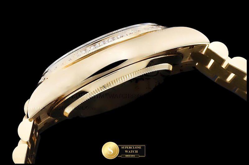 Rolex Ref. RDD0322B GMF - On-Wrist Presence & Case Thickness View (Photo 15 of 30)