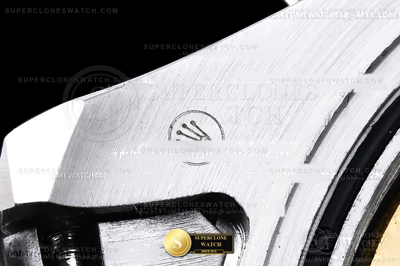 Rolex Ref. 126500 ASIAN - Crown Guard & Dial Lume Verification (Photo 20 of 23)
