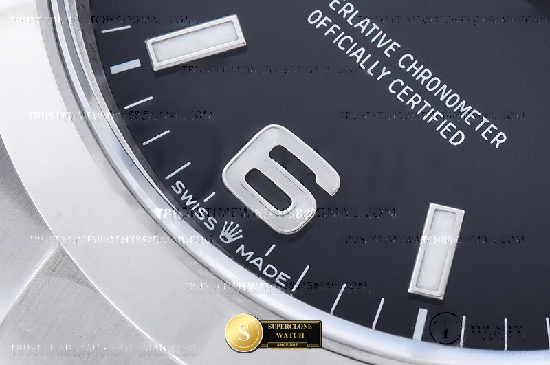 Rolex Ref. 224270 GMF - On-Wrist Presence & Case Thickness View (Photo 11 of 28)