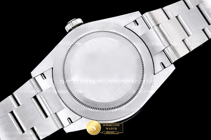 Rolex Ref. 224270 GMF - Crown Guard & Dial Lume Verification (Photo 18 of 28)