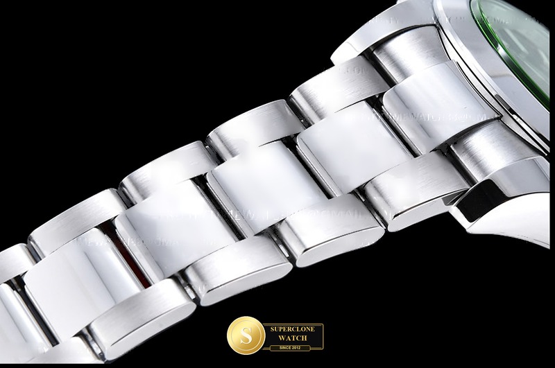 Rolex Ref. 116400GV VSF - Exhibition Caseback & Cloned Calibre Movement (Photo 4 of 30)