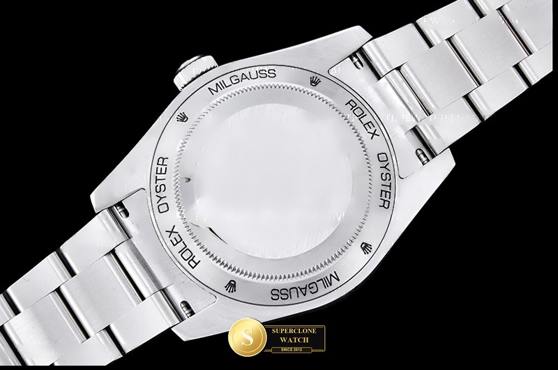 Rolex Ref. 116400GV VSF - Crown Guard & Dial Lume Verification (Photo 14 of 30)