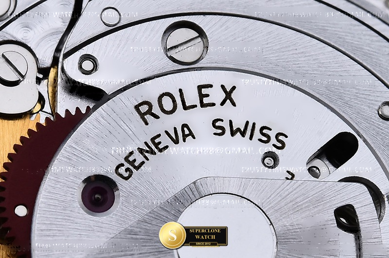 Rolex Ref. 116400GV VSF - On-Wrist Presence & Case Thickness View (Photo 19 of 30)