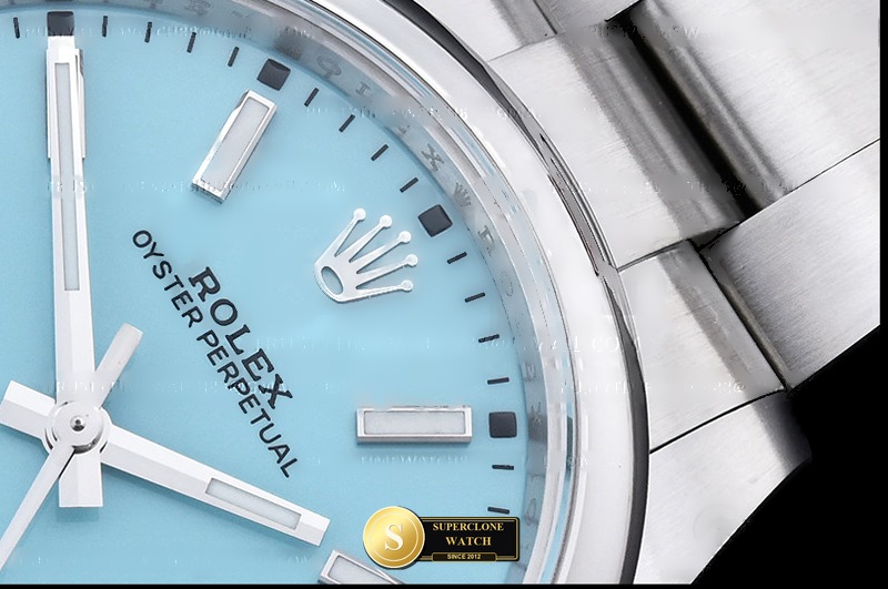 Rolex Ref. ROYP042C VSF - On-Wrist Presence & Case Thickness View (Photo 7 of 27)