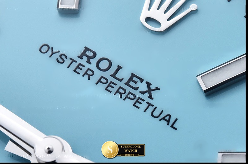 Rolex Ref. ROYP042C VSF - On-Wrist Presence & Case Thickness View (Photo 9 of 27)