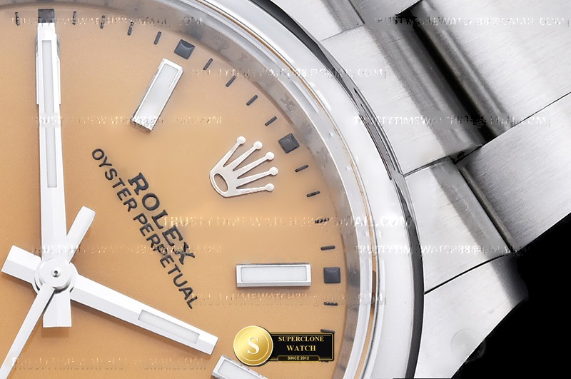 Rolex Ref. ROYP042D VSF - On-Wrist Presence & Case Thickness View (Photo 7 of 27)