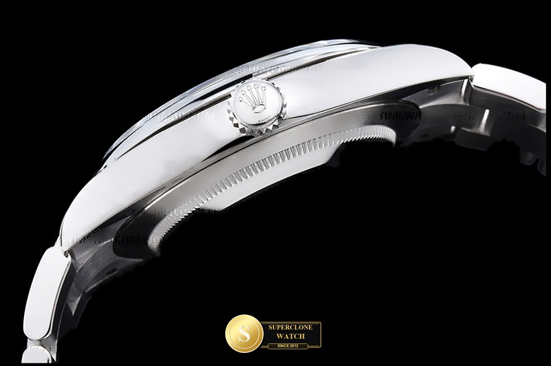Rolex Ref. ROYP042D VSF - Crown Guard & Dial Lume Verification (Photo 16 of 27)