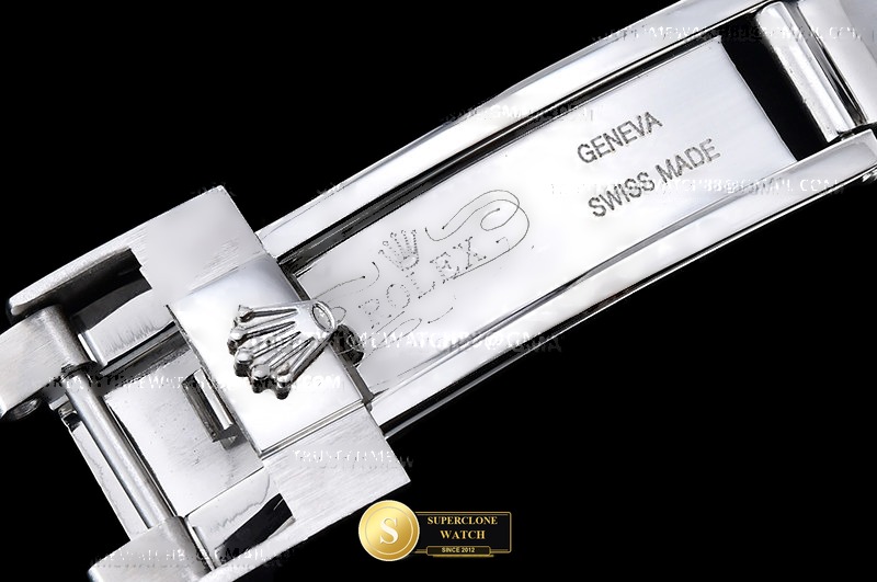 Rolex Ref. 116509 ASIAN - On-Wrist Presence & Case Thickness View (Photo 13 of 24)