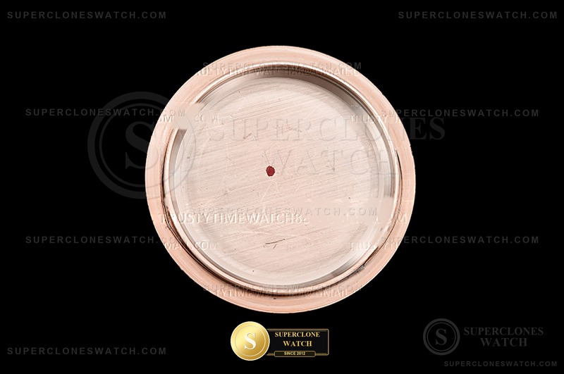 Rolex Ref. 116505 ASIAN - On-Wrist Presence & Case Thickness View (Photo 25 of 26)