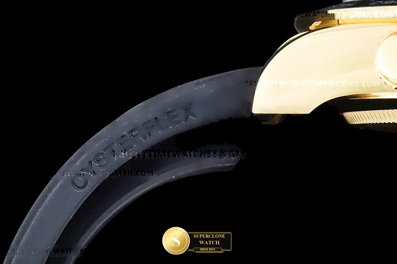 Rolex Ref. 126518LN ESF - On-Wrist Presence & Case Thickness View (Photo 17 of 33)