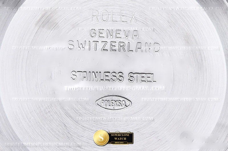 Rolex Ref. 126500 ESF - On-Wrist Presence & Case Thickness View (Photo 29 of 30)