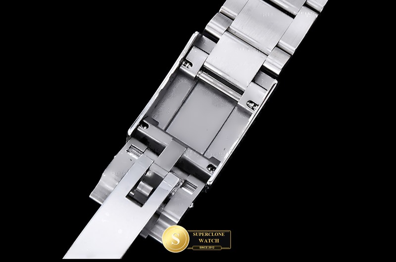Rolex Ref. 126506 VSF - On-Wrist Presence & Case Thickness View (Photo 15 of 30)