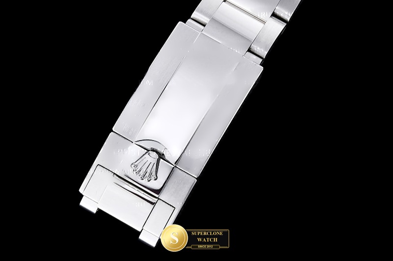 Rolex Ref. 126529LN EWE - On-Wrist Presence & Case Thickness View (Photo 13 of 32)
