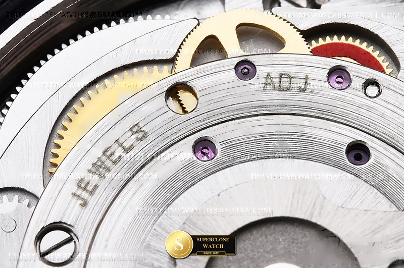 Rolex Ref. 126613LN EWE - On-Wrist Presence & Case Thickness View (Photo 25 of 30)