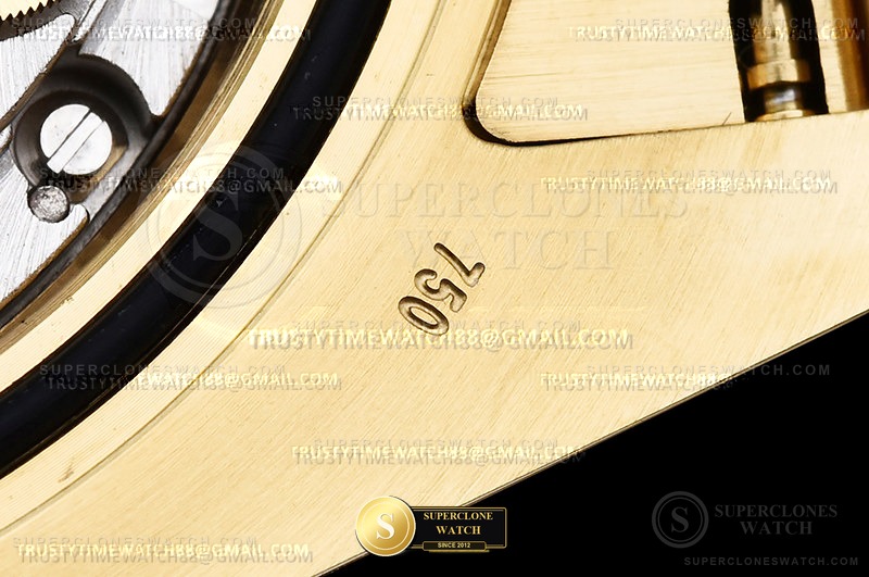 Rolex Ref. 126618LN EWE - On-Wrist Presence & Case Thickness View (Photo 27 of 34)