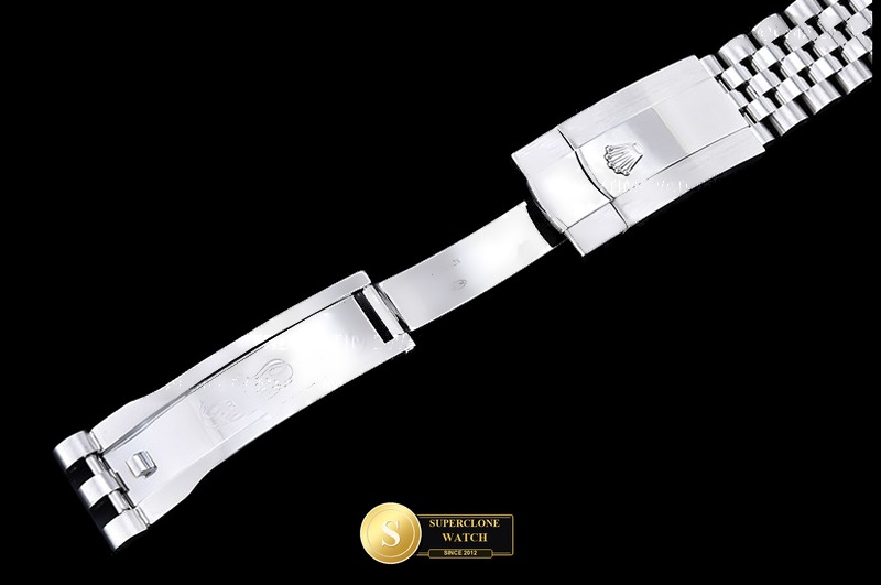 Rolex Ref. R2DJ0483C EWE - Crown Guard & Dial Lume Verification (Photo 14 of 27)