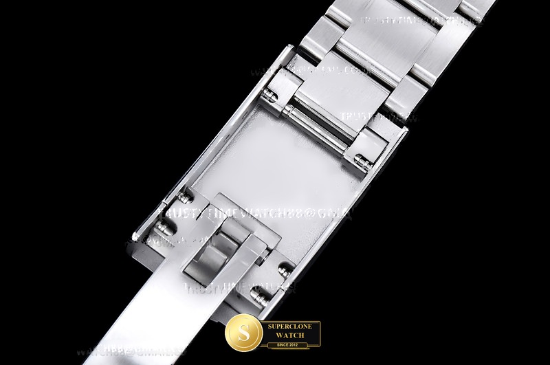 Rolex Ref. R2DJ0486F EWE - Crown Guard & Dial Lume Verification (Photo 16 of 26)