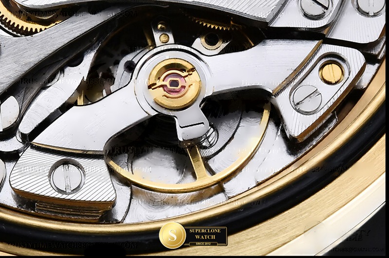 Rolex Ref. 126508 APSF - On-Wrist Presence & Case Thickness View (Photo 21 of 32)