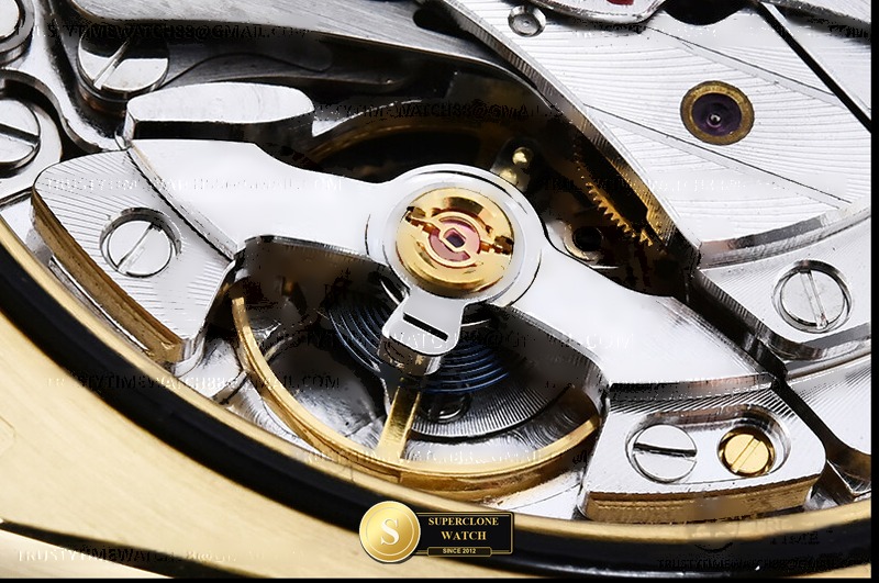 Rolex Ref. 126508 APSF - On-Wrist Presence & Case Thickness View (Photo 29 of 32)