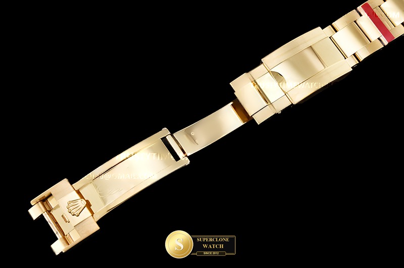 Rolex Ref. 116508 VSF - On-Wrist Presence & Case Thickness View (Photo 13 of 31)