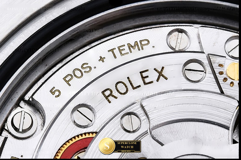 Rolex Ref. 126710BLRO ASIAN - On-Wrist Presence & Case Thickness View (Photo 27 of 32)