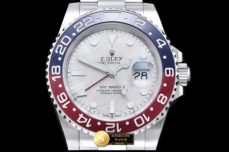 Rolex Ref. 126710BLRO EWE - Clasp & Solid 904L Bracelet Detail (Photo 3 of 31)
