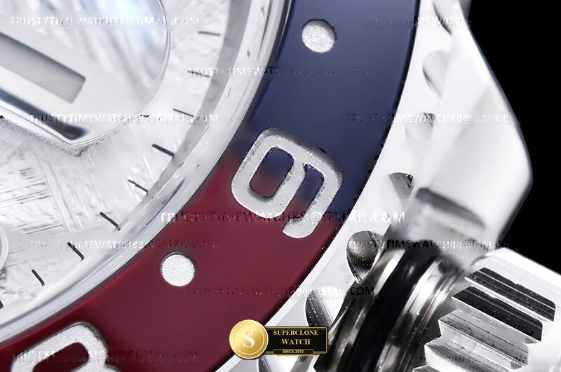 Rolex Ref. 126710BLRO EWE - On-Wrist Presence & Case Thickness View (Photo 11 of 31)