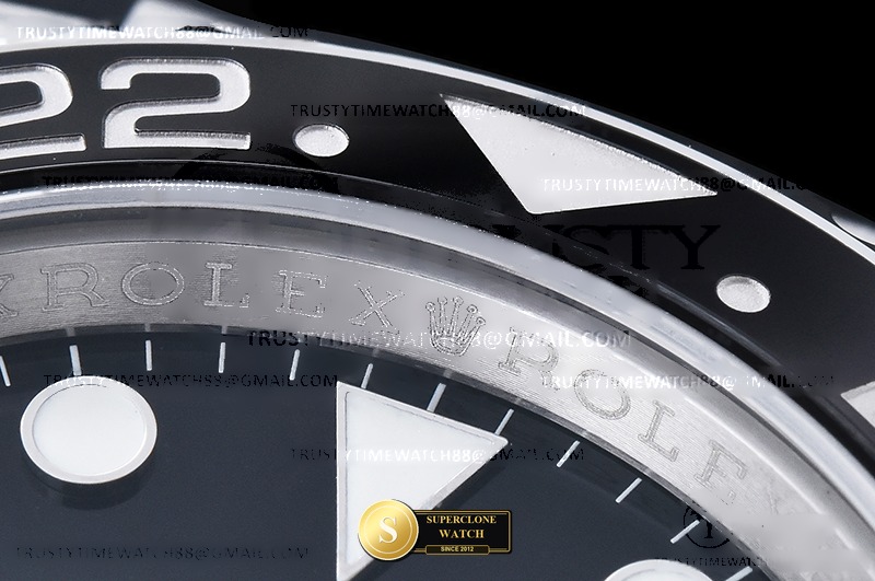 Rolex Ref. 126710GRNR EWE - On-Wrist Presence & Case Thickness View (Photo 13 of 31)